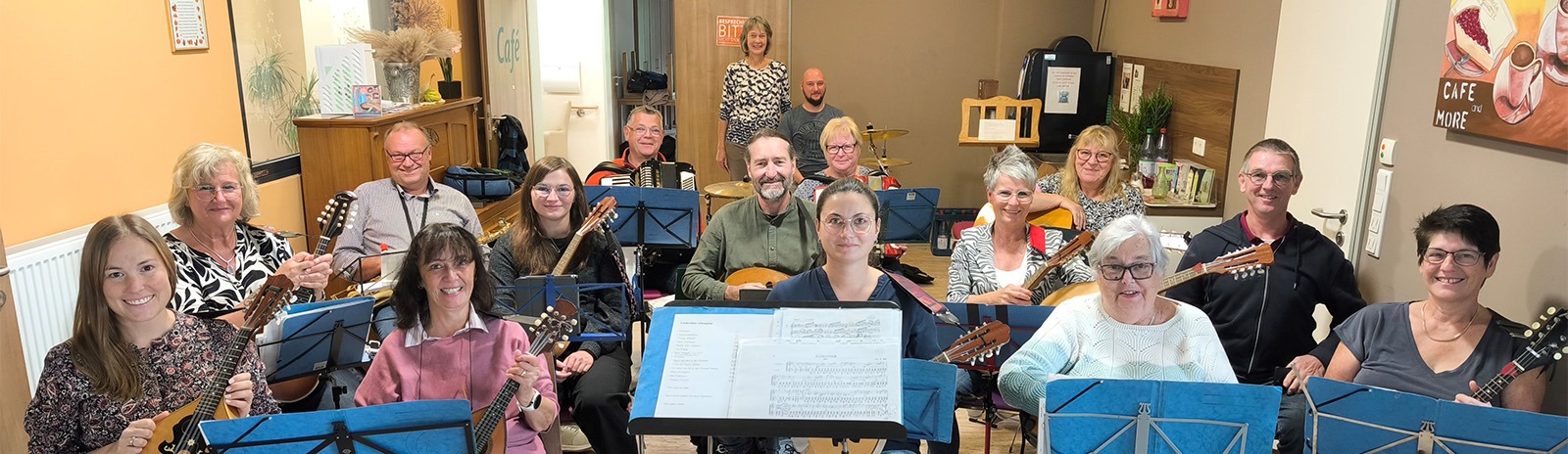 20251009_HausimGlantal_Mandolinenkonzert_Slider